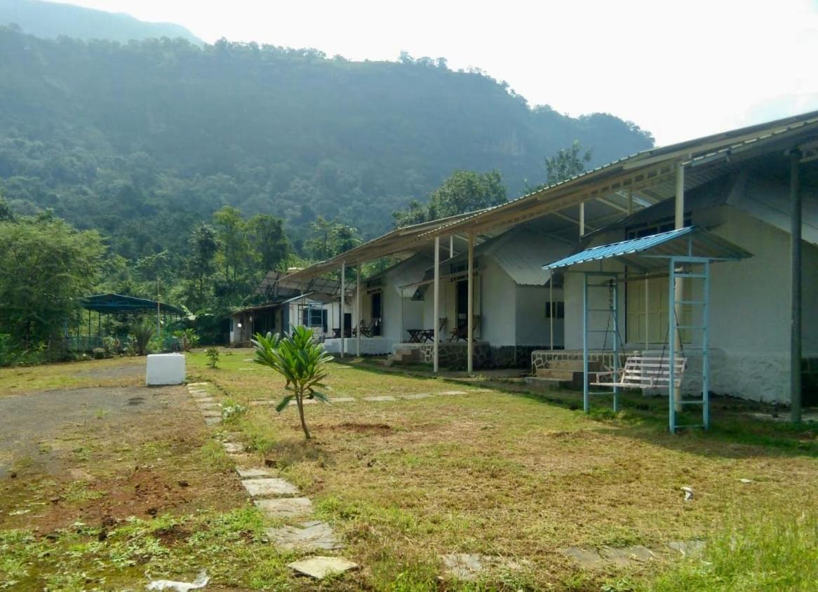 Jamrung Hillside Camping Jambrung Exterior photo